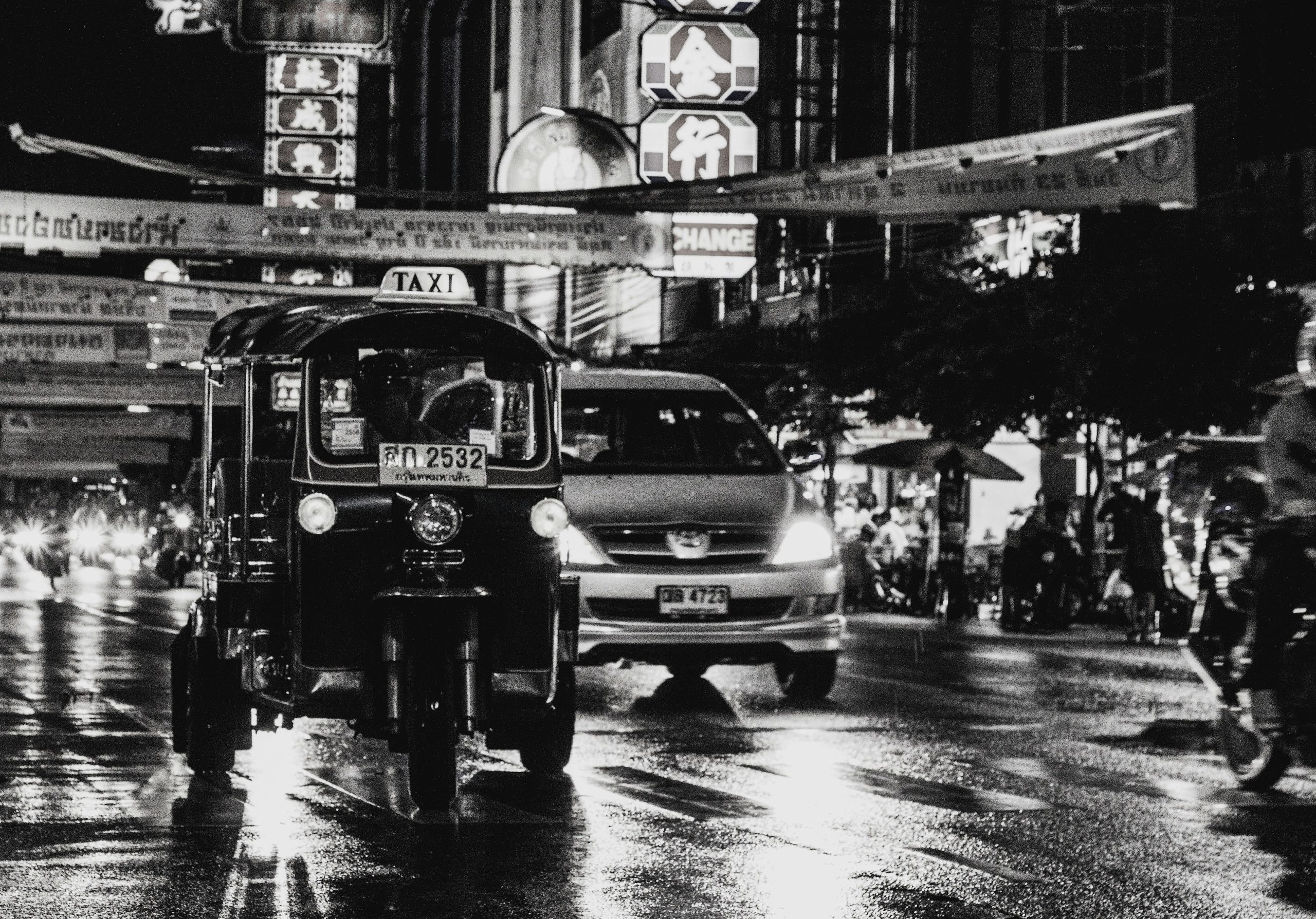 business-valuation-multiples-bangkok-partners